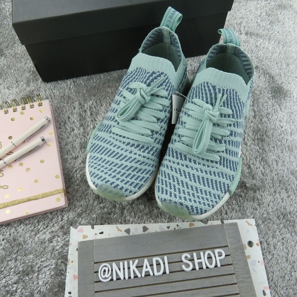 Adidas Original NMD Primeknit Sneakers - Picture 4 of 6